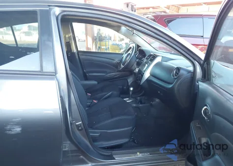 2017 Nissan Versa 1.6 Sv z USA, uszkodzony, nr VIN 3N1CN7AP0HL803105